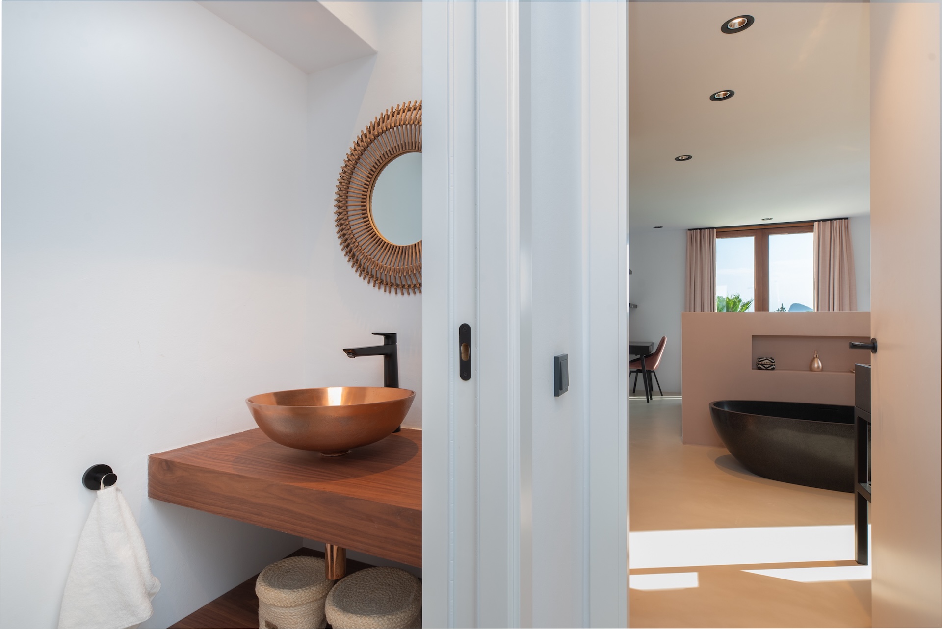 Resa Estates finca Can Floral Ibiza sale koop bathroom .jpg